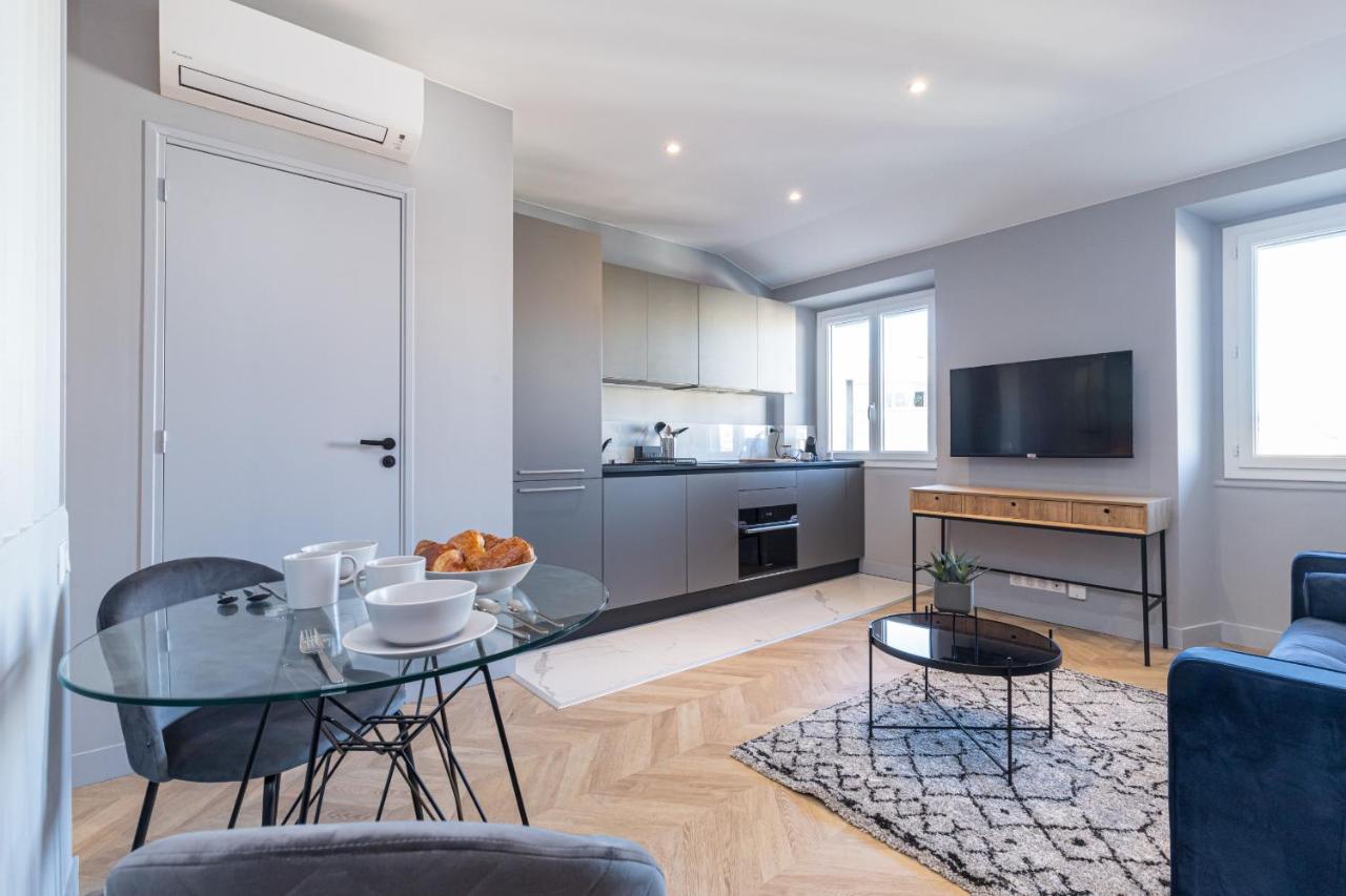 1 Su Ede - Dernier Etage Ascenseur - 1 Min Plage Et Zone Pietonne Nice Luaran gambar
