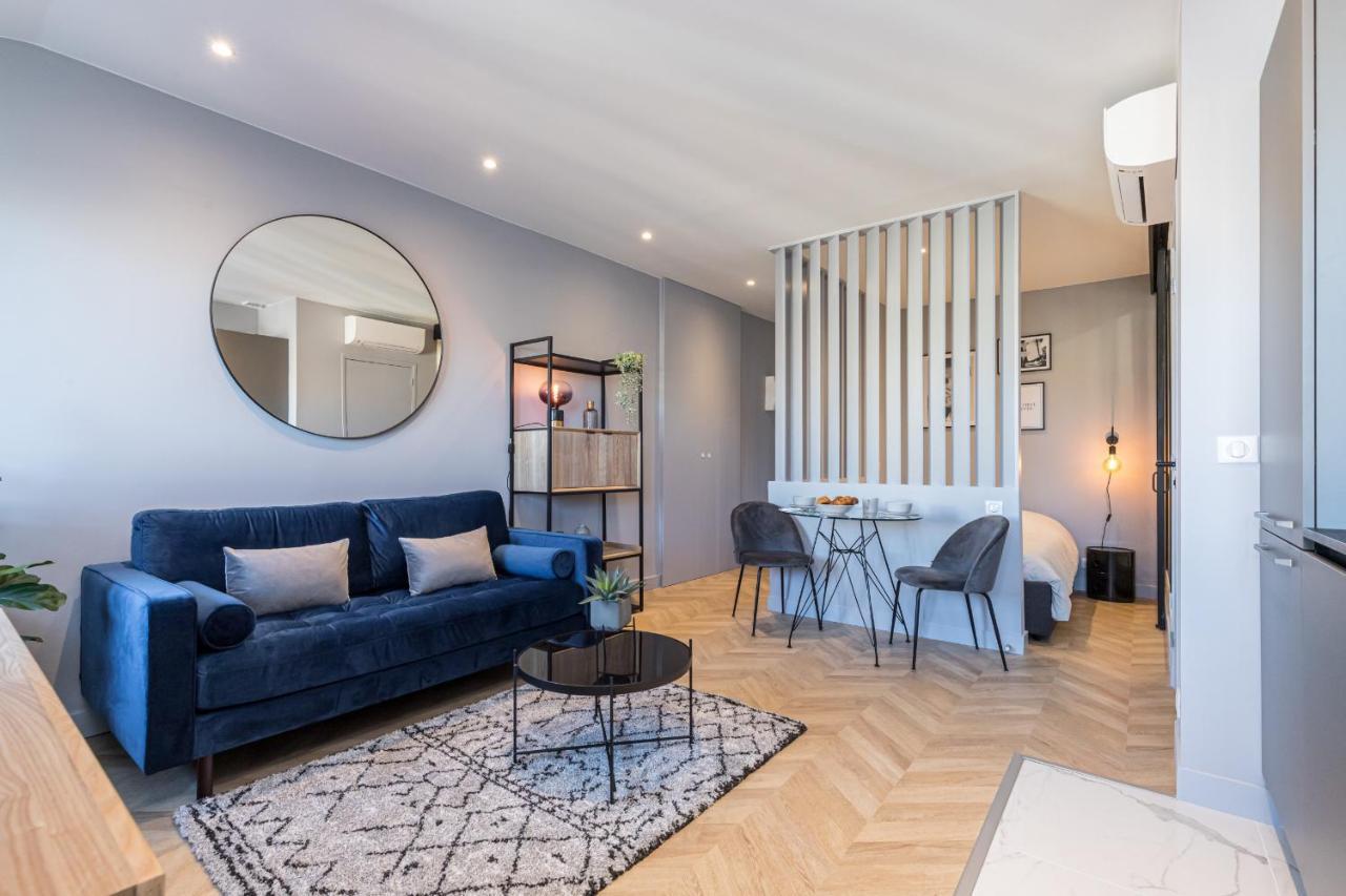 1 Su Ede - Dernier Etage Ascenseur - 1 Min Plage Et Zone Pietonne Nice Luaran gambar